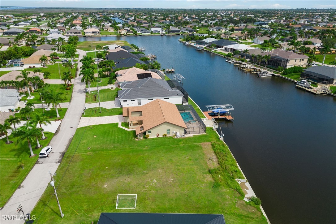 3051 SW 27th Place