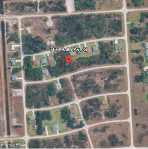 769 Gallo Avenue S Lehigh Acres FL 33974