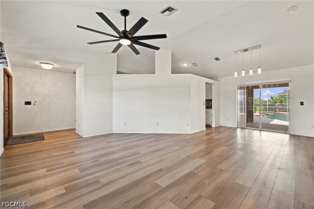 2263 NW 15th Street