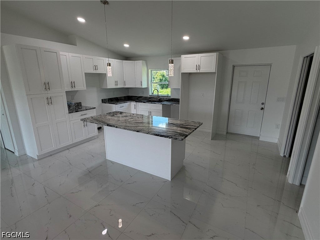 107 Concord Loop