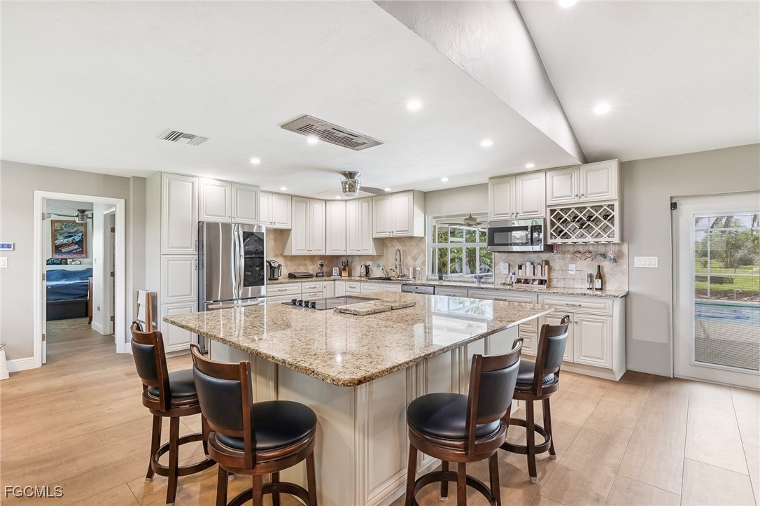 6261 Greenbriar Farms Road