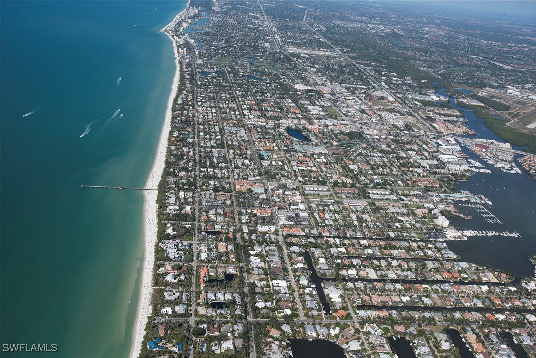 2364 Tamiami Trail E