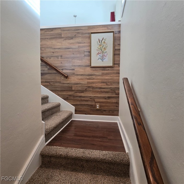 2612 Somerville Loop 2201