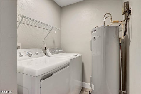 Tiny photo for 1422 SW 50th Street #66, Cape Coral, FL 33914 (MLS # 2026039280)