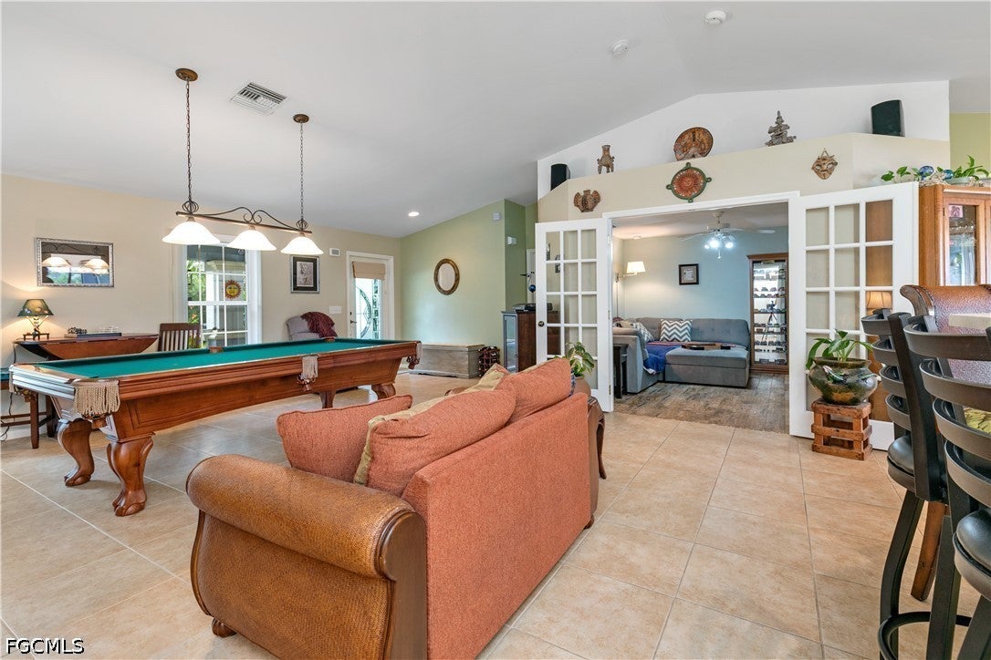3825 NW 46th Terrace