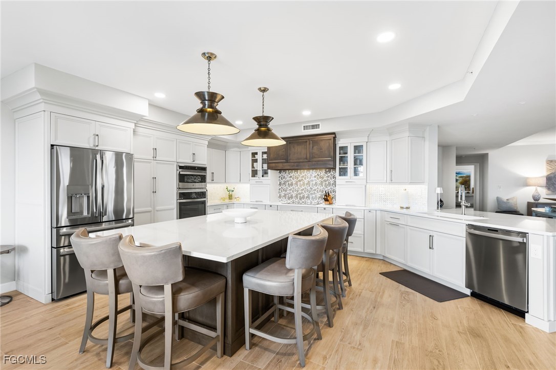 14250 Royal Harbour Court 913