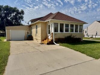 1400 S 21st St. - Photo 2