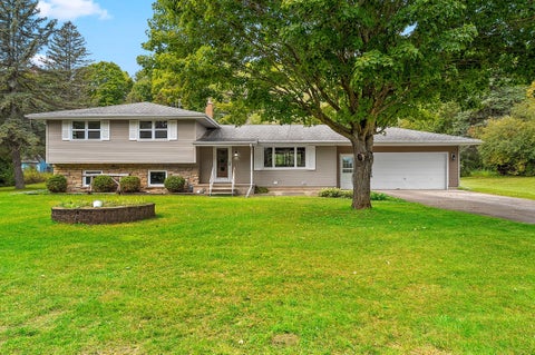 Photo of 5224 Woodland Dr, Two Rivers, WI 54241 (MLS # 1982467)
