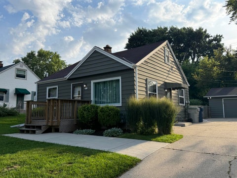 Photo of 3642 S 91st St, Milwaukee, WI 53228 (MLS # 1978939)