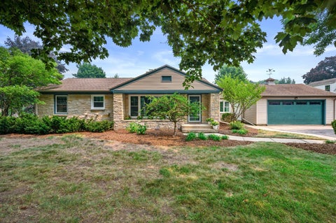 Photo of 8224 N Whitney Rd, Fox Point, WI 53217 (MLS # 1972351)