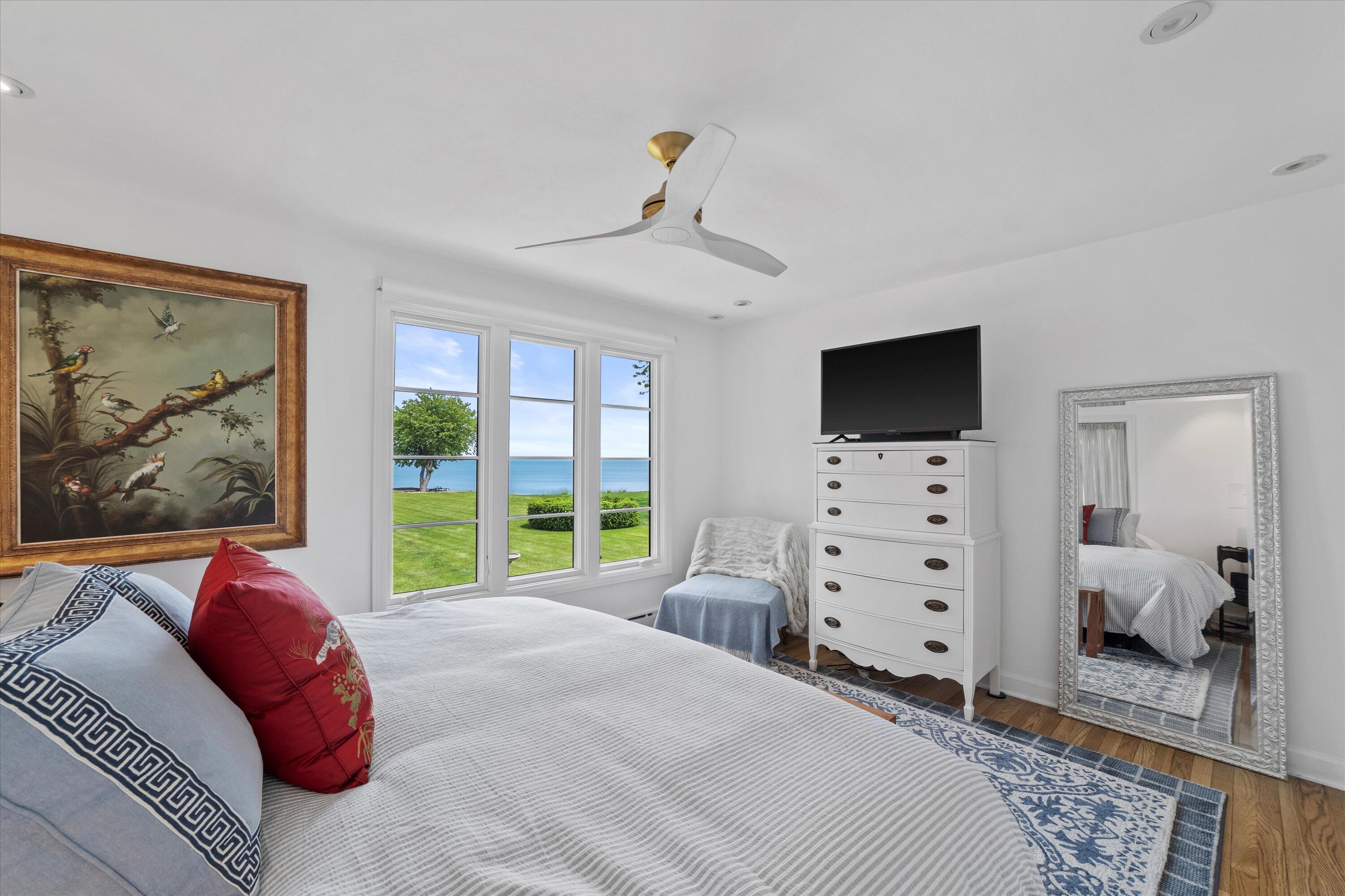 Pleasant Prairie, Wisconsin 53158, United States, 2 Bedrooms Bedrooms, ,1 BathroomBathrooms,Residential,Active,150994