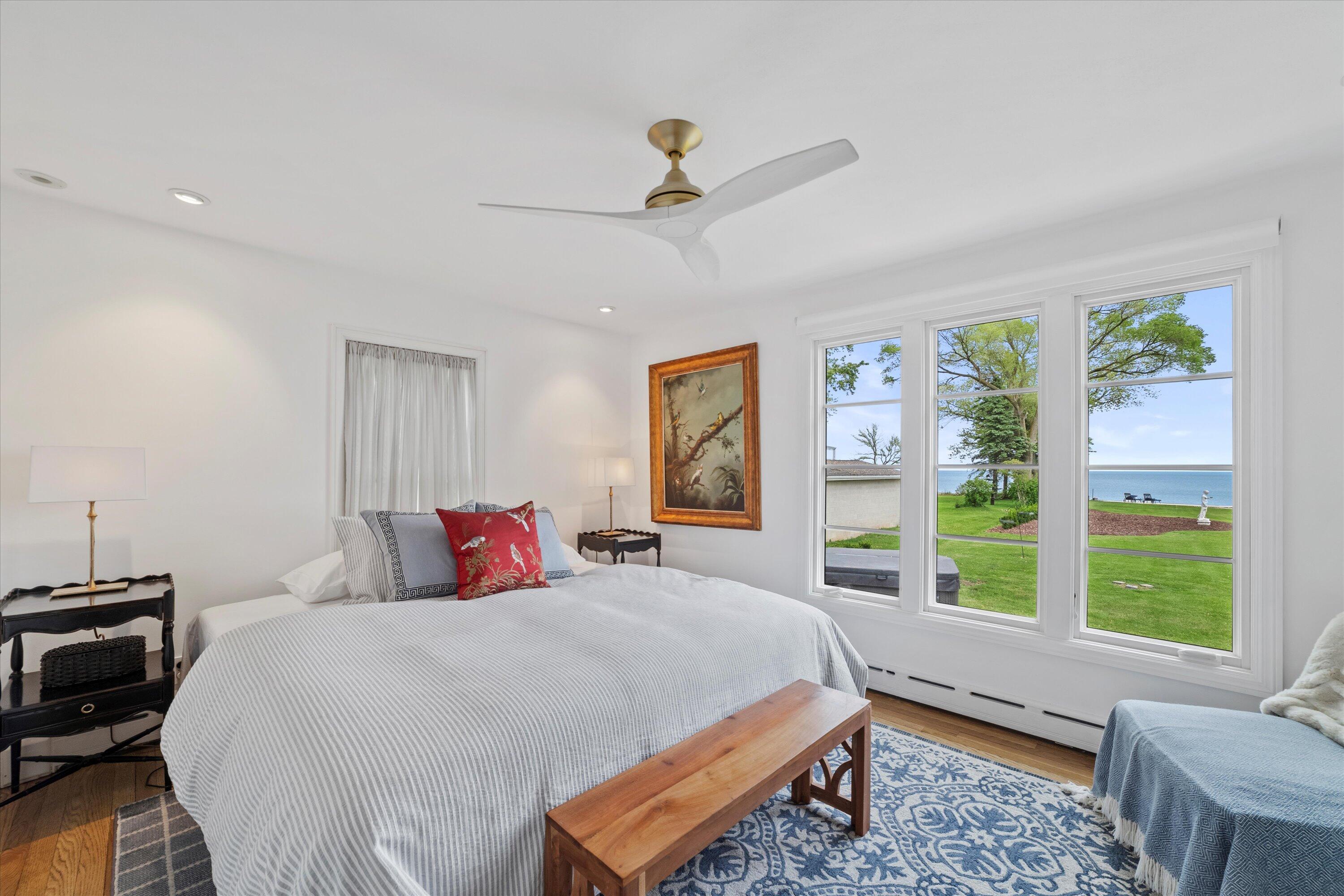 Pleasant Prairie, Wisconsin 53158, United States, 2 Bedrooms Bedrooms, ,1 BathroomBathrooms,Residential,Active,150994