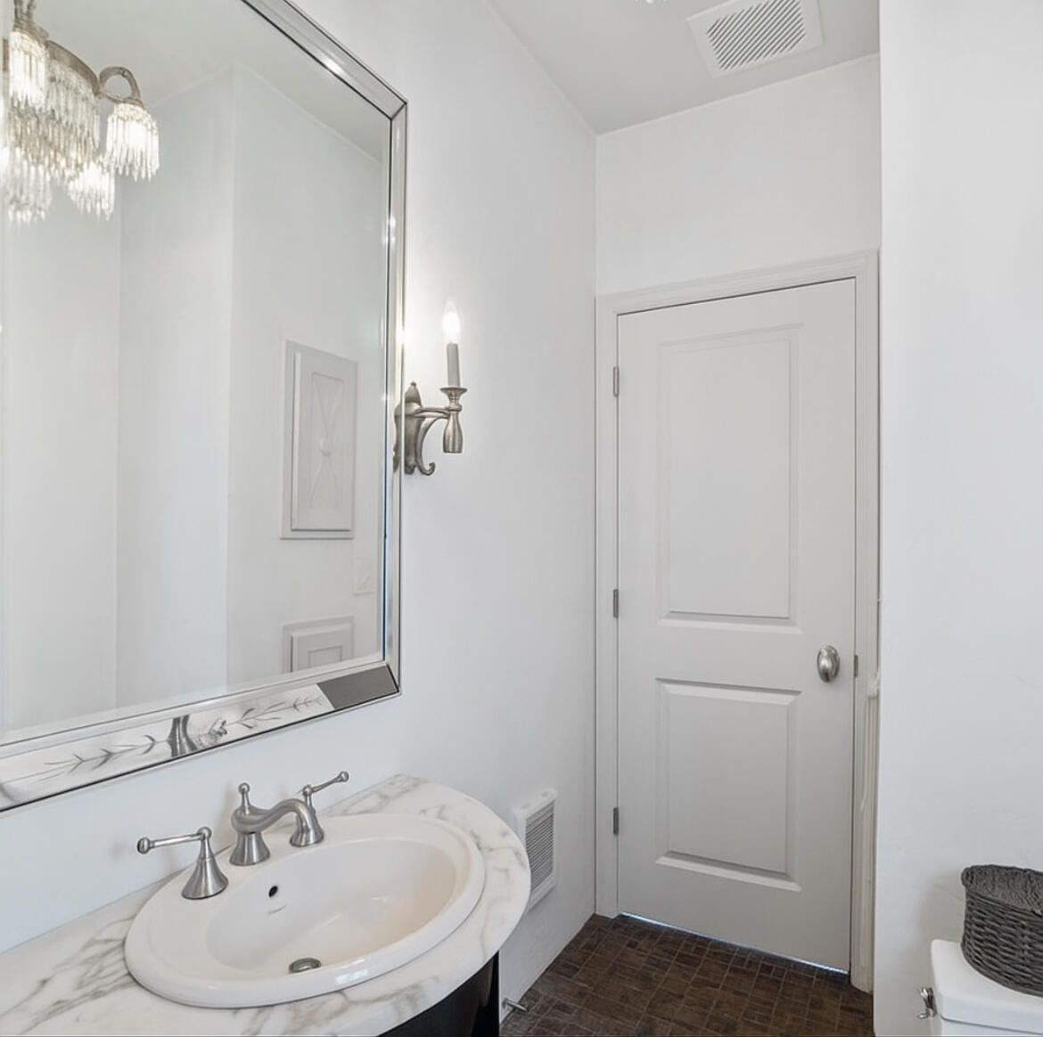 Pleasant Prairie, Wisconsin 53158, United States, 2 Bedrooms Bedrooms, ,1 BathroomBathrooms,Residential,Active,150994