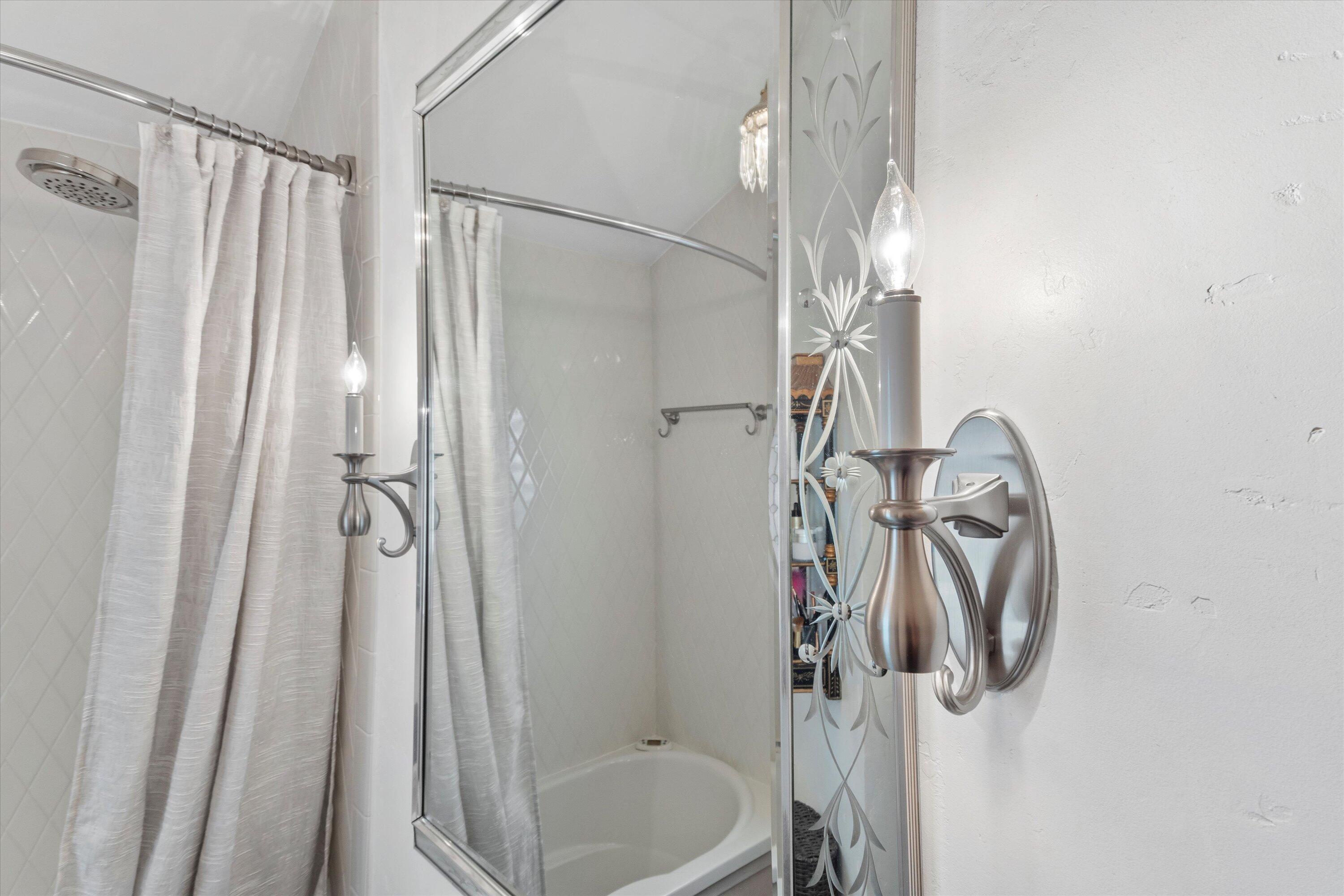 Pleasant Prairie, Wisconsin 53158, United States, 2 Bedrooms Bedrooms, ,1 BathroomBathrooms,Residential,Active,150994