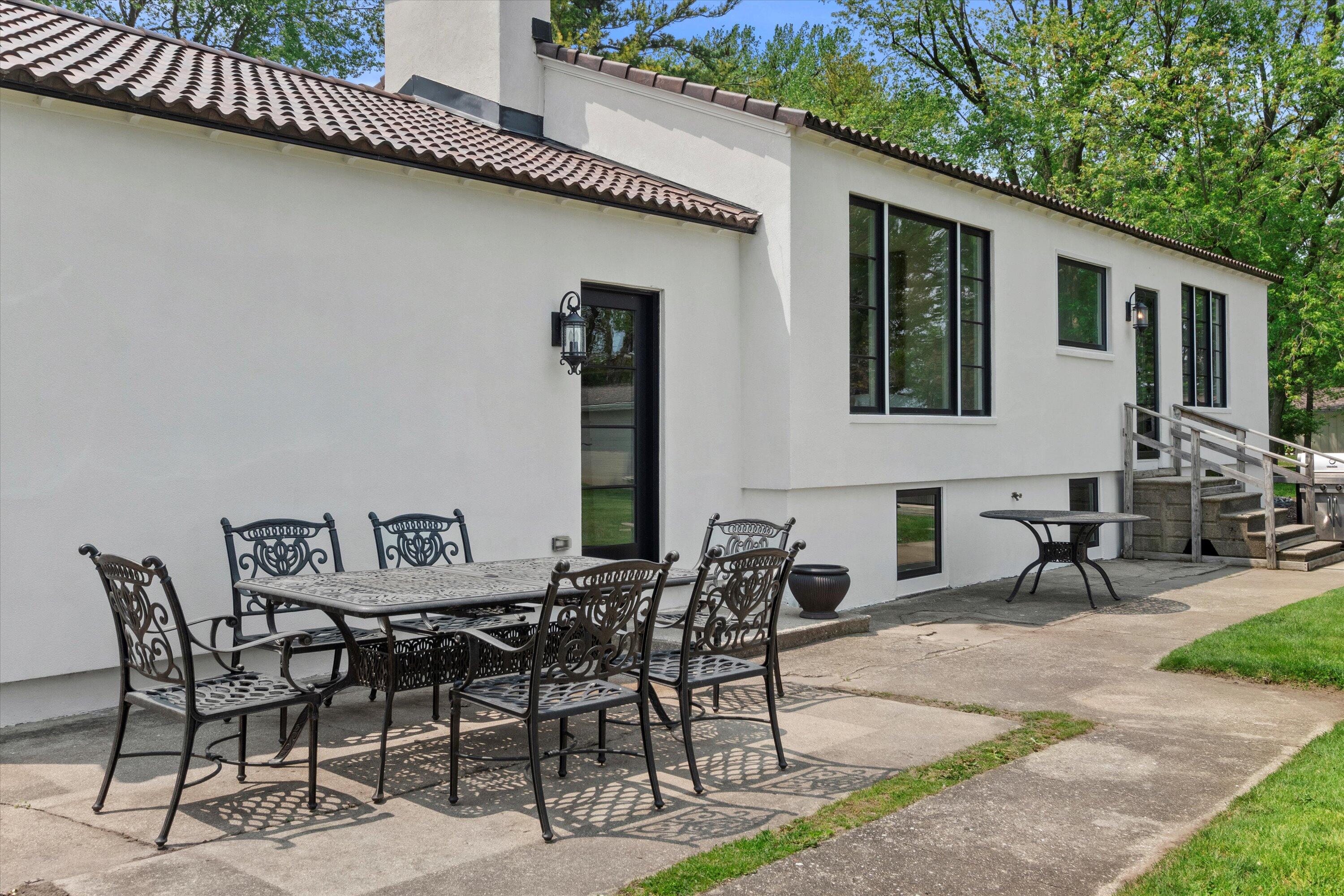 Pleasant Prairie, Wisconsin 53158, United States, 2 Bedrooms Bedrooms, ,1 BathroomBathrooms,Residential,Active,150994