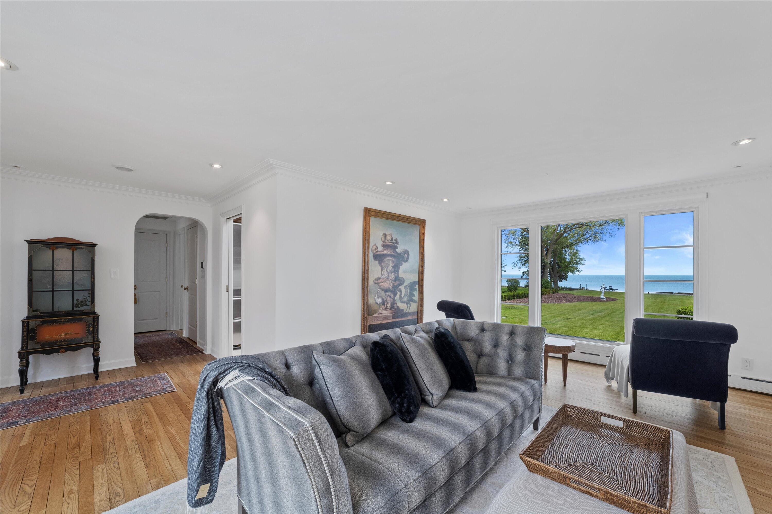 Pleasant Prairie, Wisconsin 53158, United States, 2 Bedrooms Bedrooms, ,1 BathroomBathrooms,Residential,Active,150994