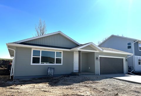 Photo of 947 Sully Way, Sheboygan Falls, WI 53085 (MLS # 1962104)
