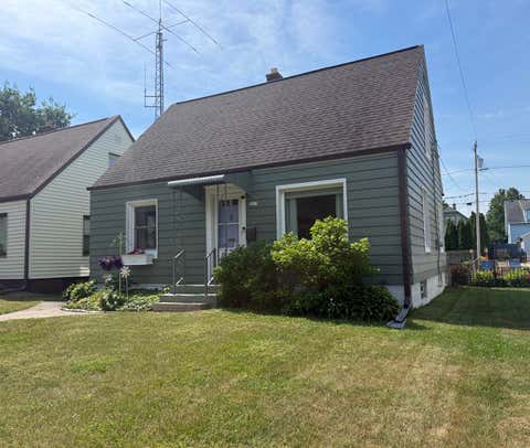 Photo of 3835 E Holmes Ave, Cudahy, WI 53110 (MLS # 1971766)