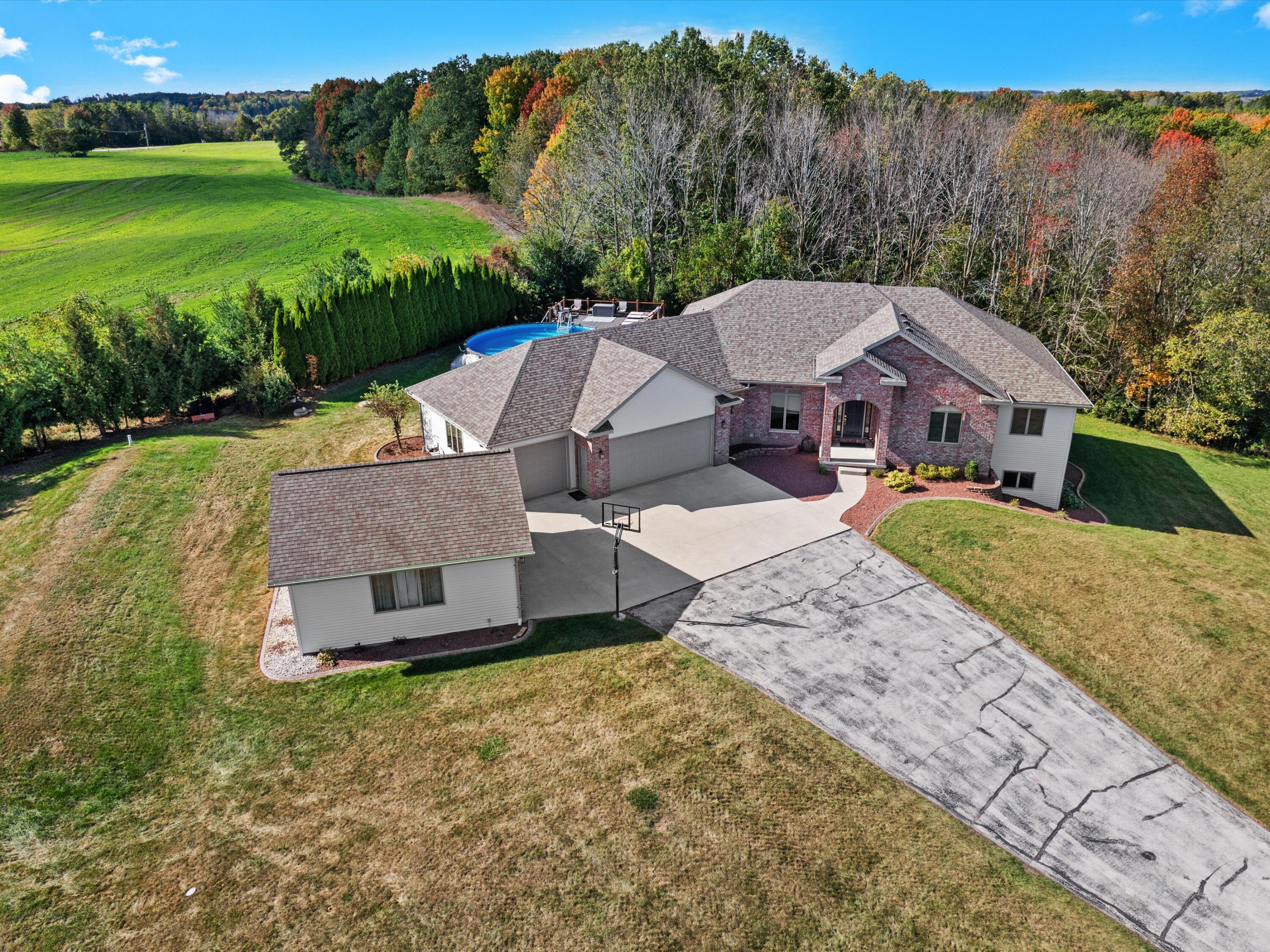 Newton, Wisconsin 54220, United States, 4 Bedrooms Bedrooms, ,3 BathroomsBathrooms,Residential,Active,225899