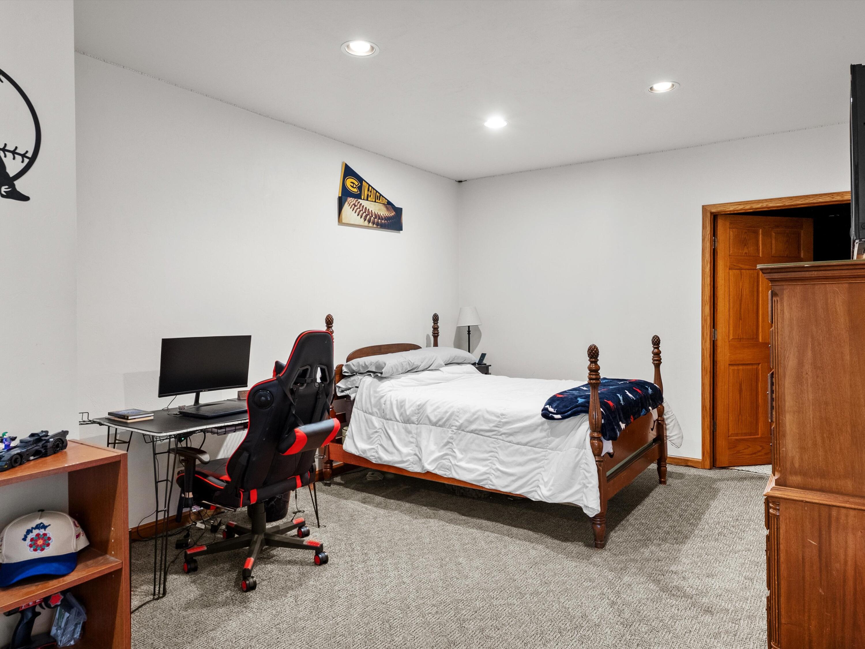 Newton, Wisconsin 54220, United States, 4 Bedrooms Bedrooms, ,3 BathroomsBathrooms,Residential,Active,225899