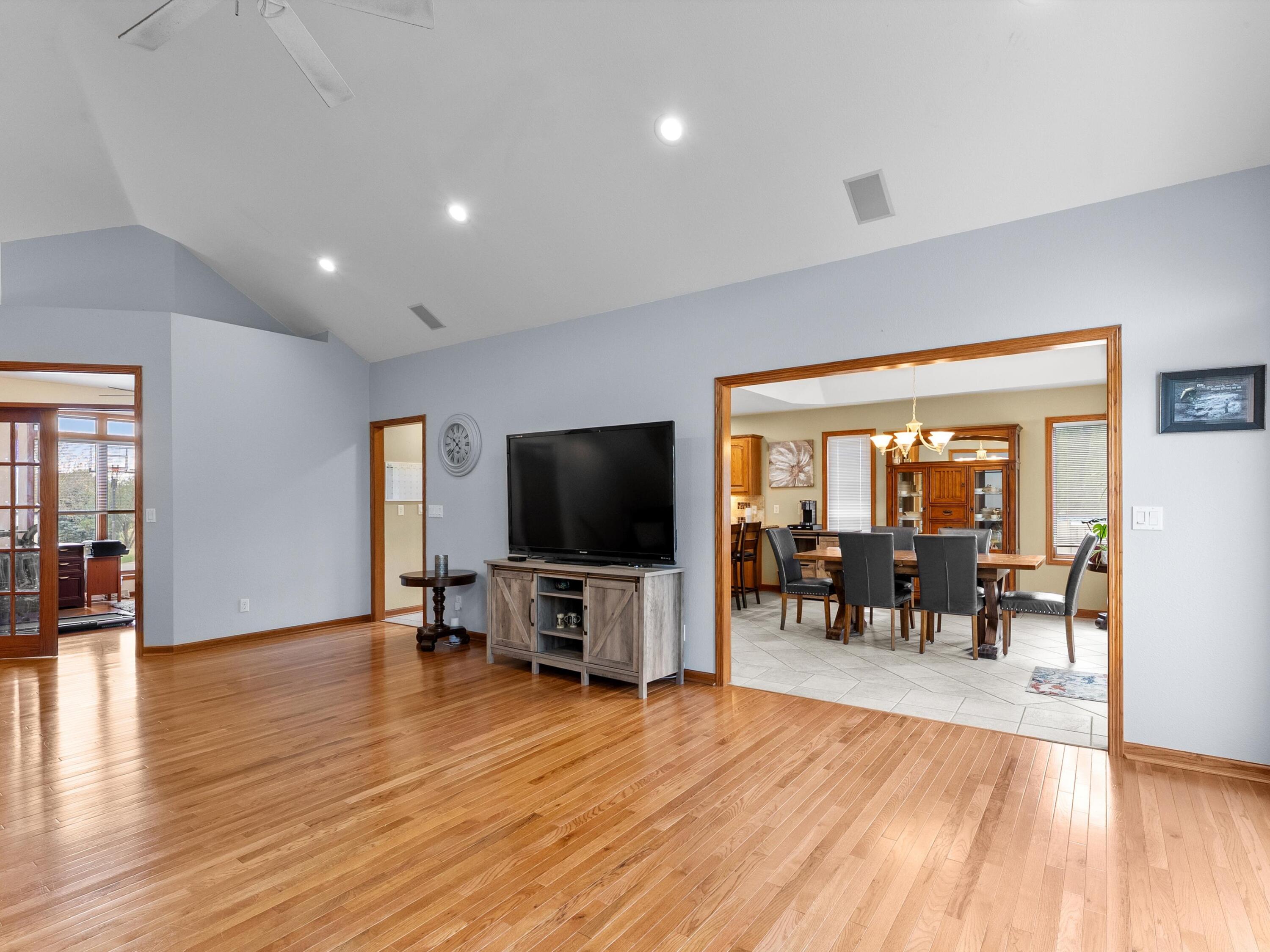 Newton, Wisconsin 54220, United States, 4 Bedrooms Bedrooms, ,3 BathroomsBathrooms,Residential,Active,225899