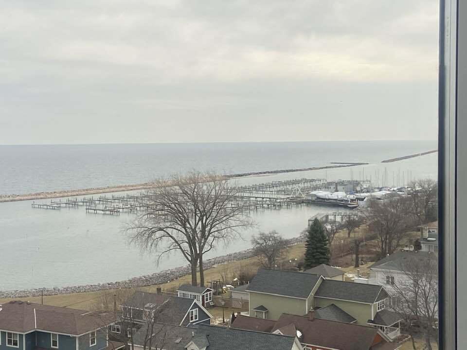 Milwaukee, Wisconsin 53207, United States, 1 Bedroom Bedrooms, ,1 BathroomBathrooms,Residential,Active,97906