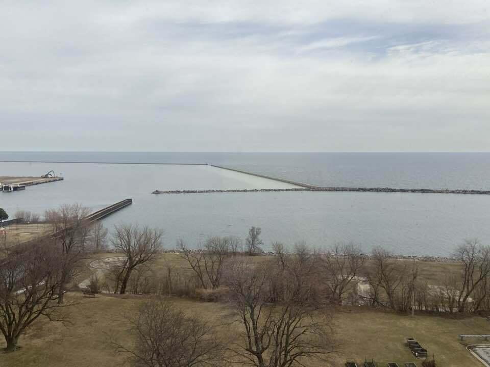 Milwaukee, Wisconsin 53207, United States, 1 Bedroom Bedrooms, ,1 BathroomBathrooms,Residential,Active,97906