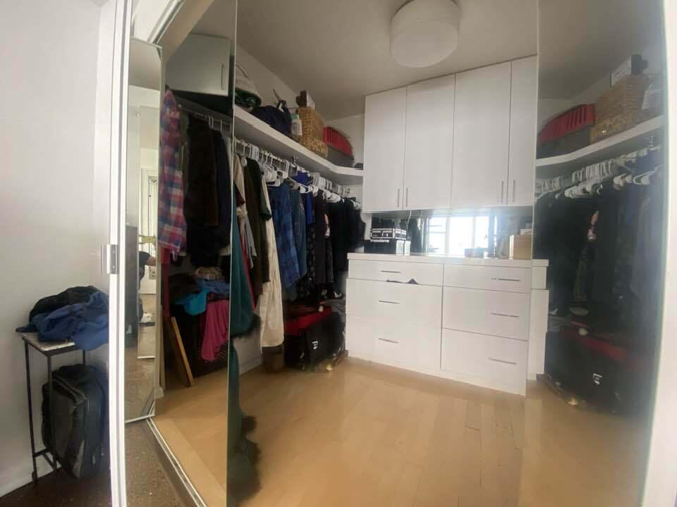 Milwaukee, Wisconsin 53207, United States, 1 Bedroom Bedrooms, ,1 BathroomBathrooms,Residential,Active,97906