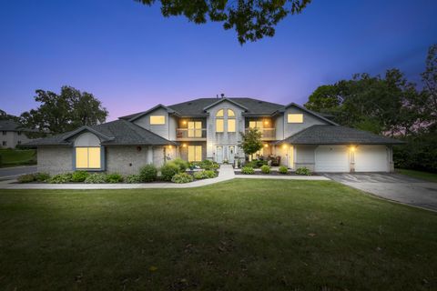 Photo of 9448 W Loomis Rd, Franklin, WI 53132 (MLS # 1936472)
