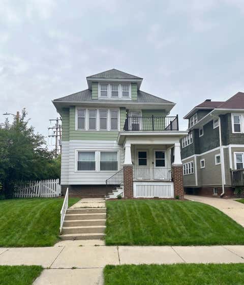 Photo of 1813 N 54th St, Milwaukee, WI 53208 (MLS # 1976798)