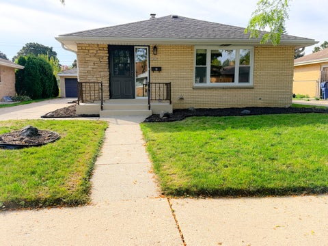 Photo of 3205 S 70th St, Milwaukee, WI 53219 (MLS # 1982963)