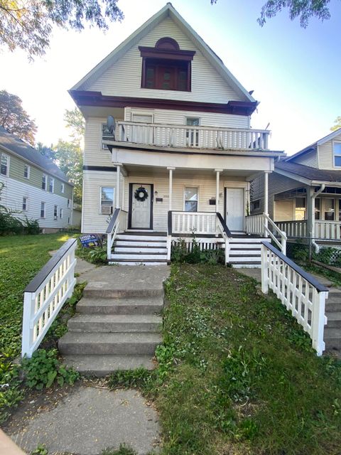 Photo of 2965 N Richards St, Milwaukee, WI 53212 (MLS # 1936097)