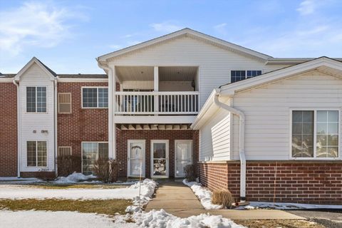Photo of 2705 11th Pl, Somers, WI 53140 (MLS # 1954690)