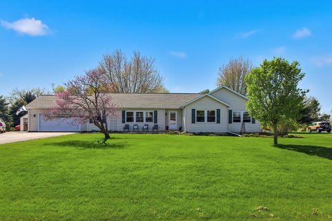 Photo of 8760 385th Ave, Randall, WI 53105 (MLS # 1960466)