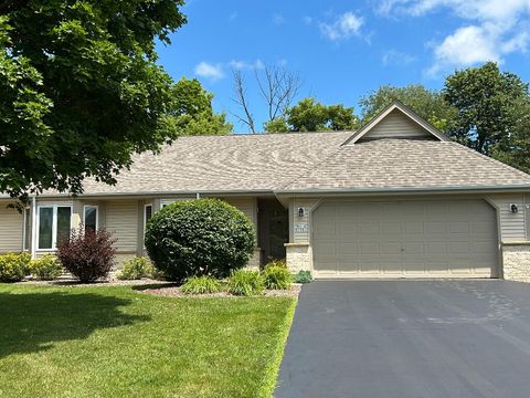 N114W15890 Hilbert Ln, Germantown, WI 53022 - #: 1937725