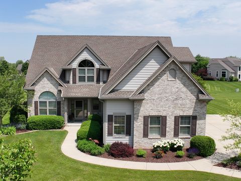 Photo of W176N5430 Highridge Dr, Menomonee Falls, WI 53051 (MLS # 1922240)