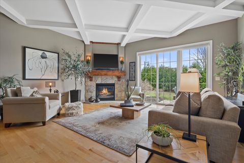 Photo of 1750 Bess Ct, Oconomowoc, WI 53066 (MLS # 1958032)