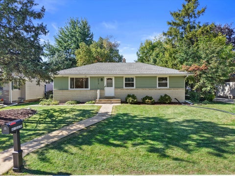 Photo of 4015 S 83rd St, Greenfield, WI 53220 (MLS # 1984700)