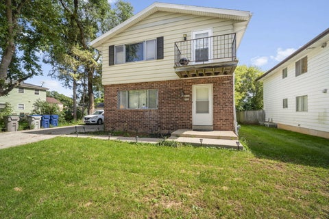 Photo of 6630 N 55th St, Milwaukee, WI 53223 (MLS # 1980222)