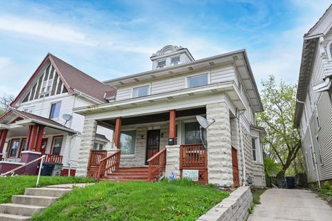 Photo of 1450 N 40th St, Milwaukee, WI 53208 (MLS # 1960160)