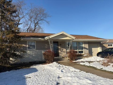 Photo of 1704 N 25th St, Sheboygan, WI 53081 (MLS # 1945943)