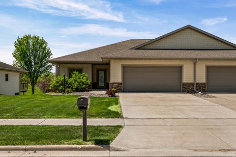 Photo of 2111 Krause Rd, Onalaska, WI 54650 (MLS # 1962936)
