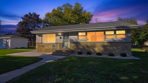 Photo of 8300 W Marion St, Milwaukee, WI 53222 (MLS # 1984878)
