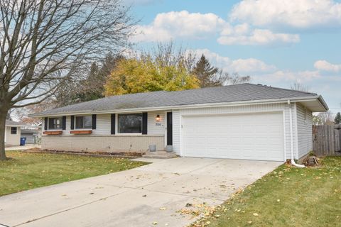 Photo of 1566 Scott Rd, Port Washington, WI 53074 (MLS # 1943620)