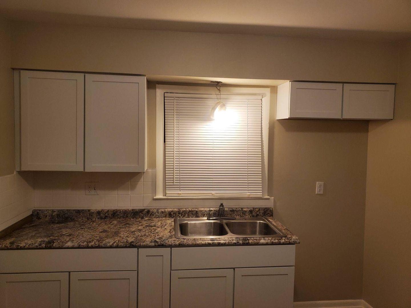 Milwaukee, Wisconsin 53218, United States, 3 Bedrooms Bedrooms, ,1 BathroomBathrooms,Residential,Active,172289