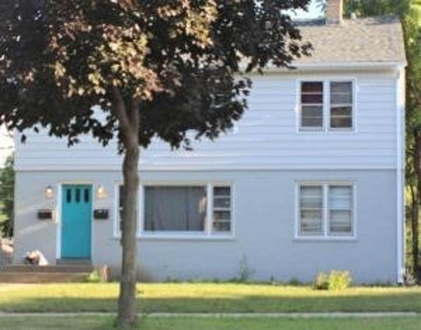 Milwaukee, Wisconsin 53218, United States, 3 Bedrooms Bedrooms, ,1 BathroomBathrooms,Residential,Active,172289