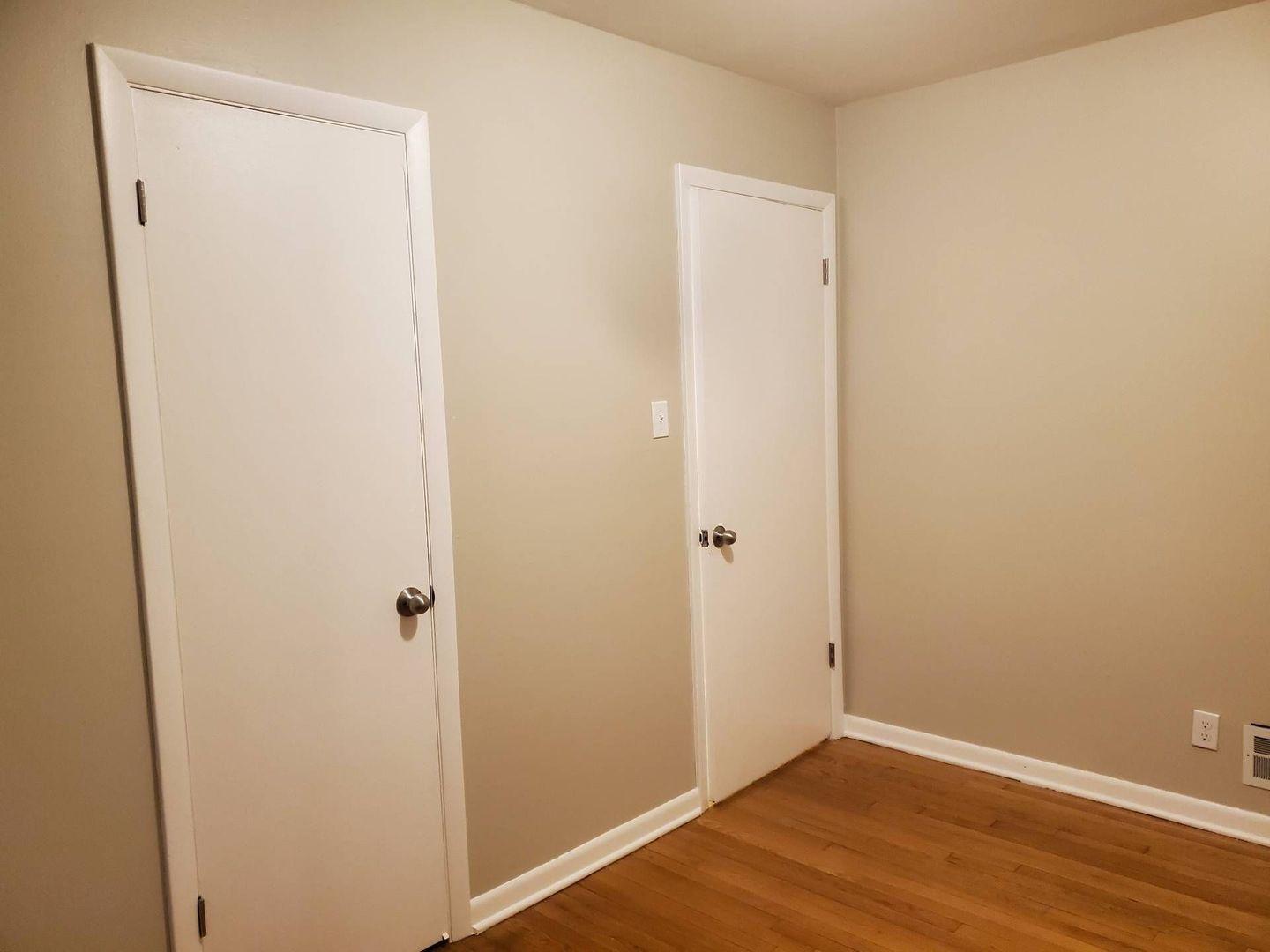 Milwaukee, Wisconsin 53218, United States, 3 Bedrooms Bedrooms, ,1 BathroomBathrooms,Residential,Active,172289