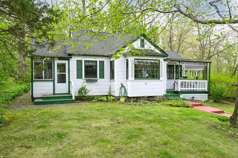 Photo of 133 West Spring Dr, Twin Lakes, WI 53181 (MLS # 1960969)