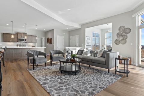 Photo of 437 Standing Stone Dr, Waukesha, WI 53189 (MLS # 1947463)