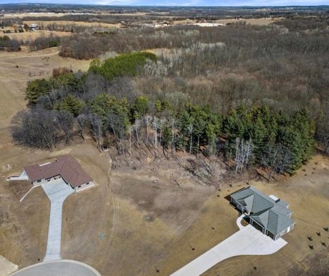 Photo of 5788 Thull Ct, Trenton, WI 53095 (MLS # 1954812)